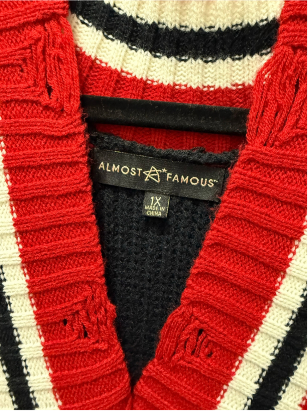 Almost Famous Plus Black Red V-Neck Sweater Dress 1X - Picture 2 of 3